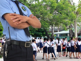 Bảo vệ trường học - Công Ty TNHH Dịch Vụ Bảo Vệ Việt Nhật Hoàng Gia Sepre 24